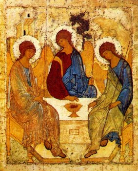 Троє чи Один?